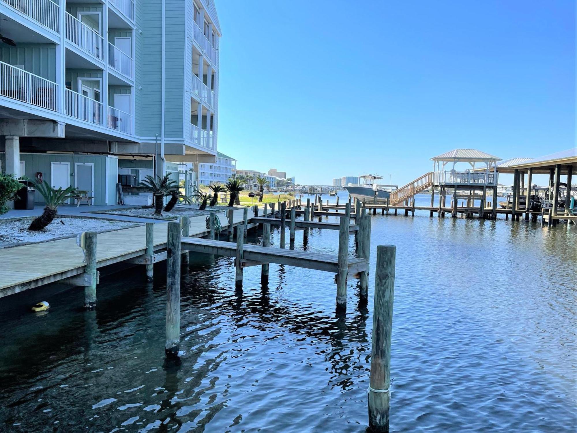Jubilee Landing 107 *